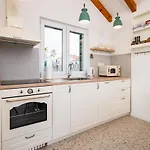 Skriveni Dragulj - A Peaceful Oasis With A Sea View *