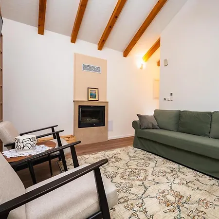 Skriveni Dragulj - A Peaceful Oasis With A Sea View *