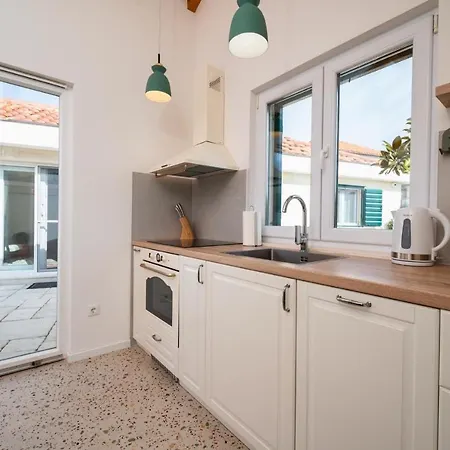 فيلة Skriveni Dragulj - A Peaceful Oasis With A Sea View *