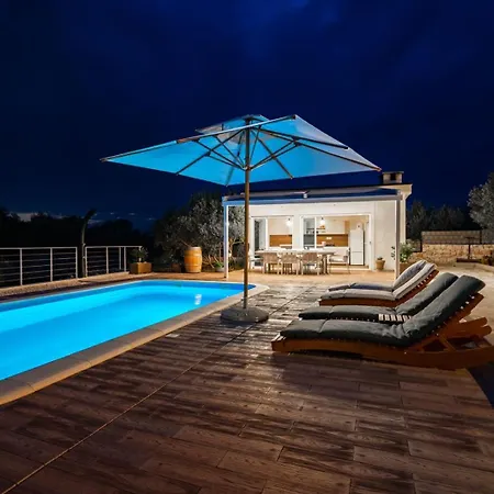 فيلة Skriveni Dragulj - A Peaceful Oasis With A Sea View *