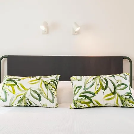 Skriveni Dragulj - A Peaceful Oasis With A Sea View