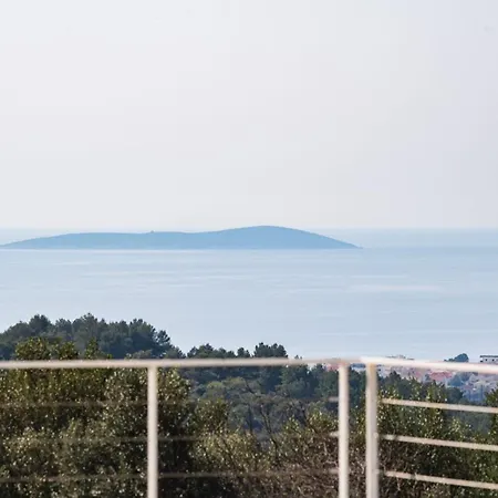 ヴィラ Skriveni Dragulj - A Peaceful Oasis With A Sea View トロギール